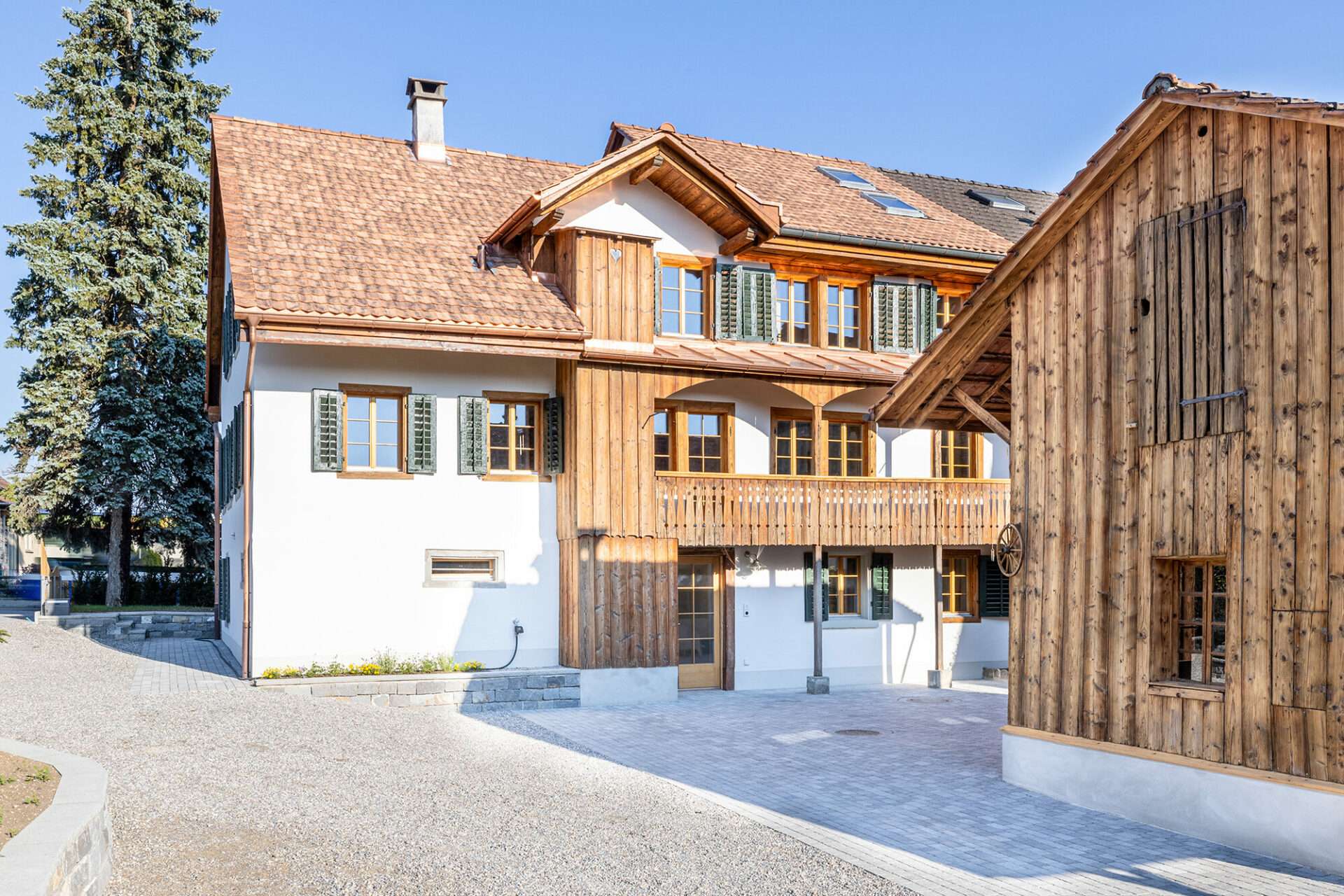 Ottikon Haus von aussen