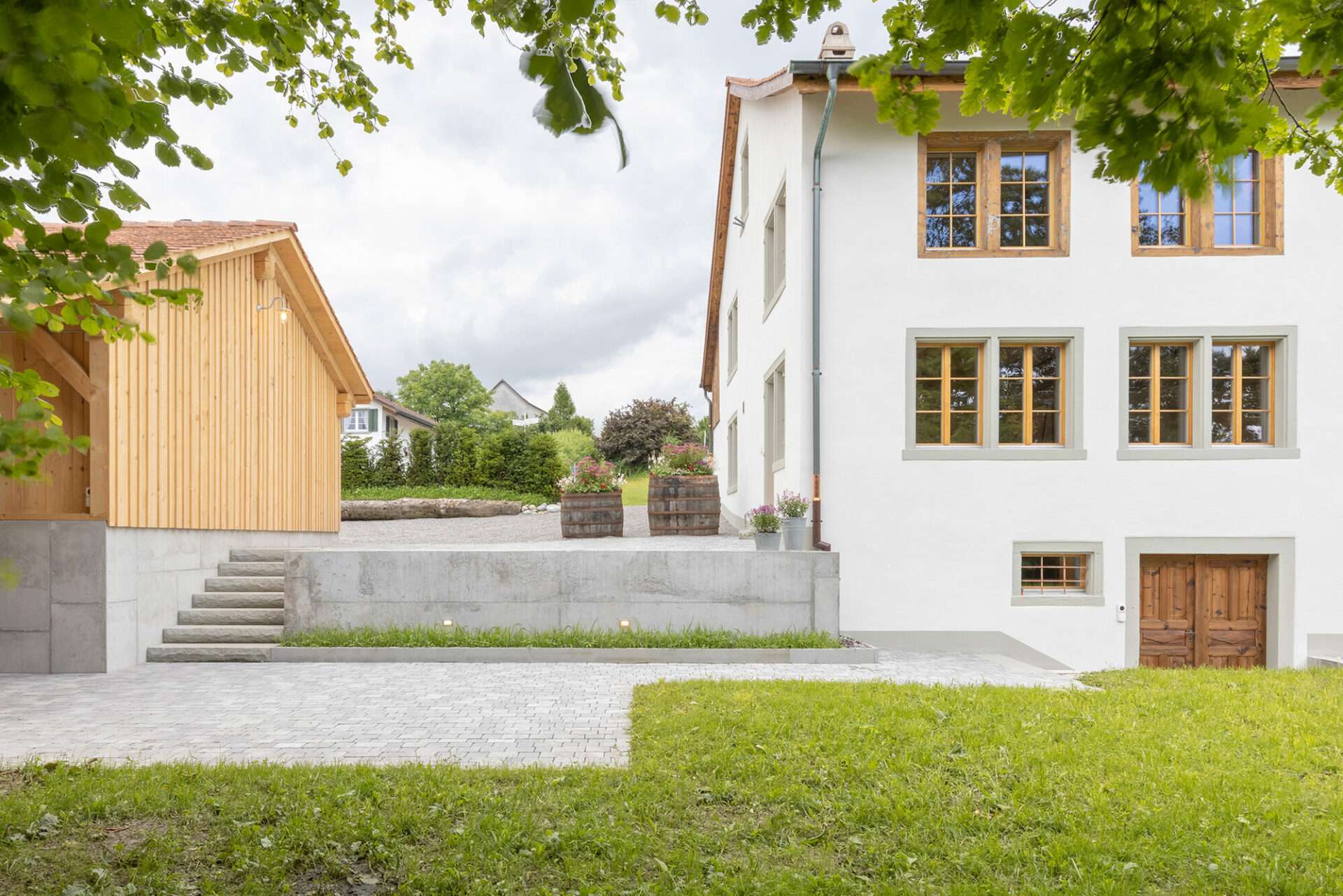 Uetzikon Eingangsbereich aussen