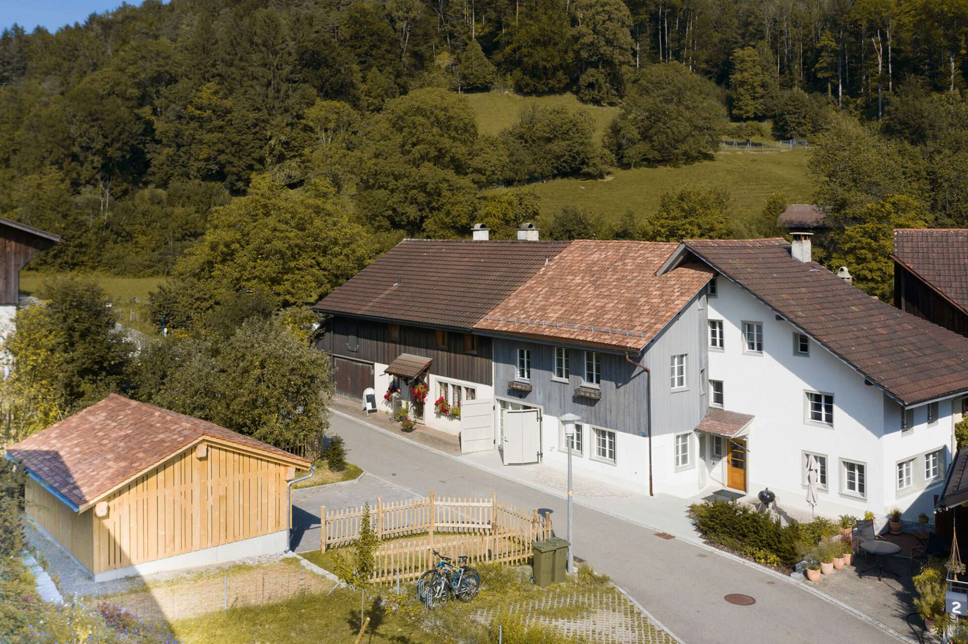 Zell Altbau aussen